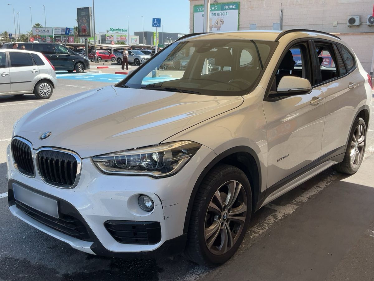 BMW X1 2016 — photo 1
