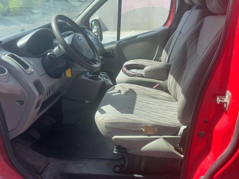 Nissan Primastar 2.0 dCi Kasten L1H1 2.7t — zdjęcie 11