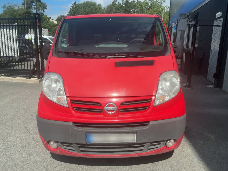 Nissan Primastar 2.0 dCi Kasten L1H1 2.7t — zdjęcie 9