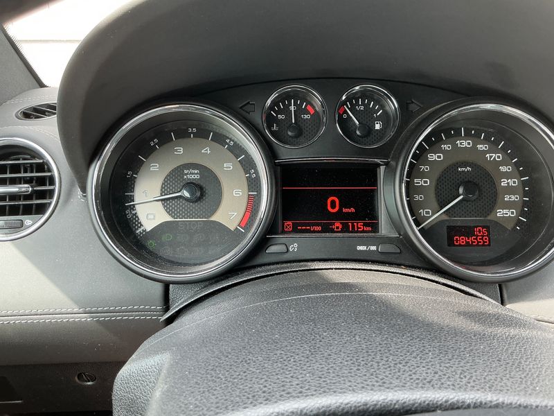 Peugeot RCZ 1.6 THP Basis — zdjęcie 13
