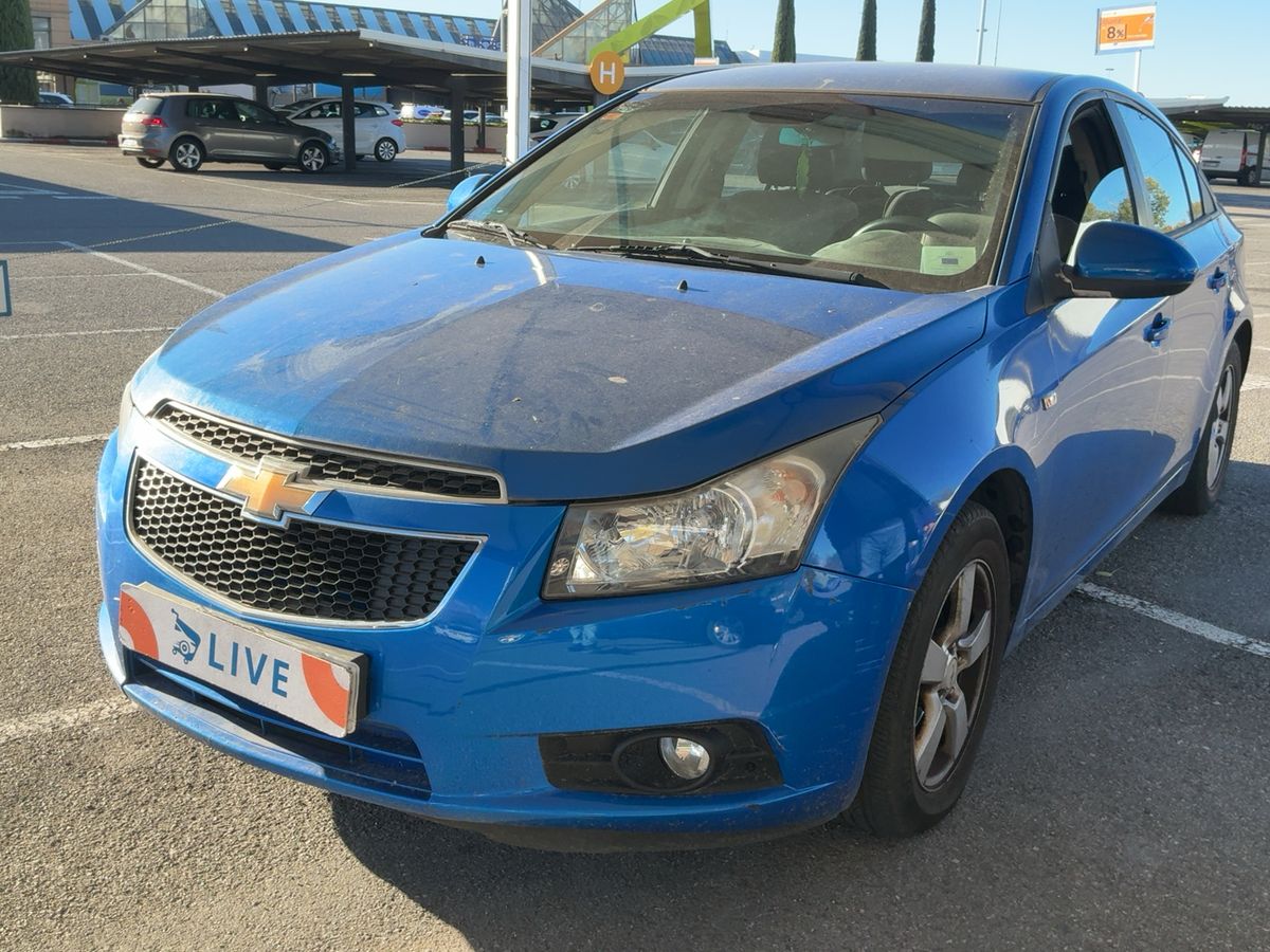 Chevrolet Cruze 1.6 LS+