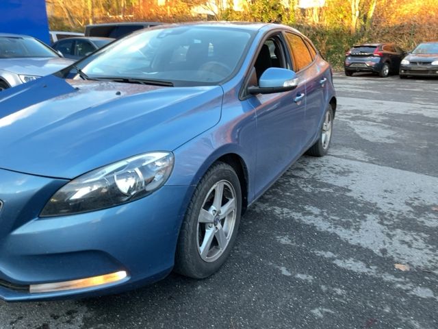 Volvo V40 2.0 T2 Kinetic