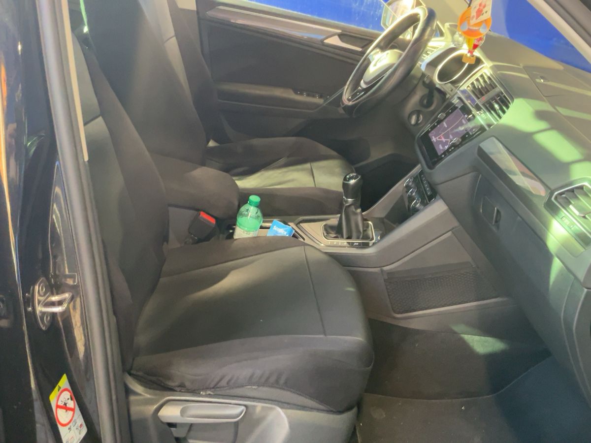 Volkswagen Tiguan 2020 — photo 17