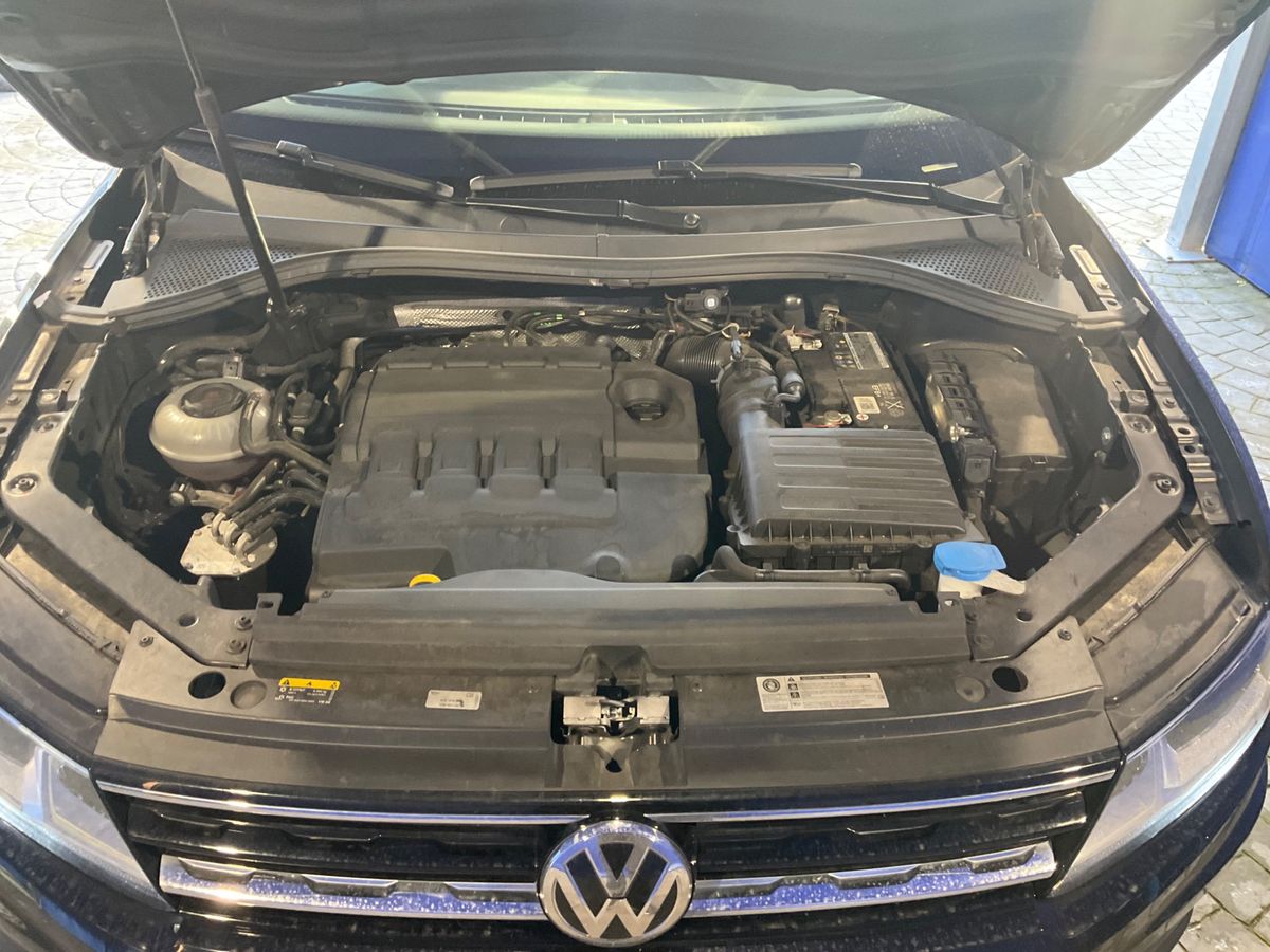 Volkswagen Tiguan 2020 — photo 23