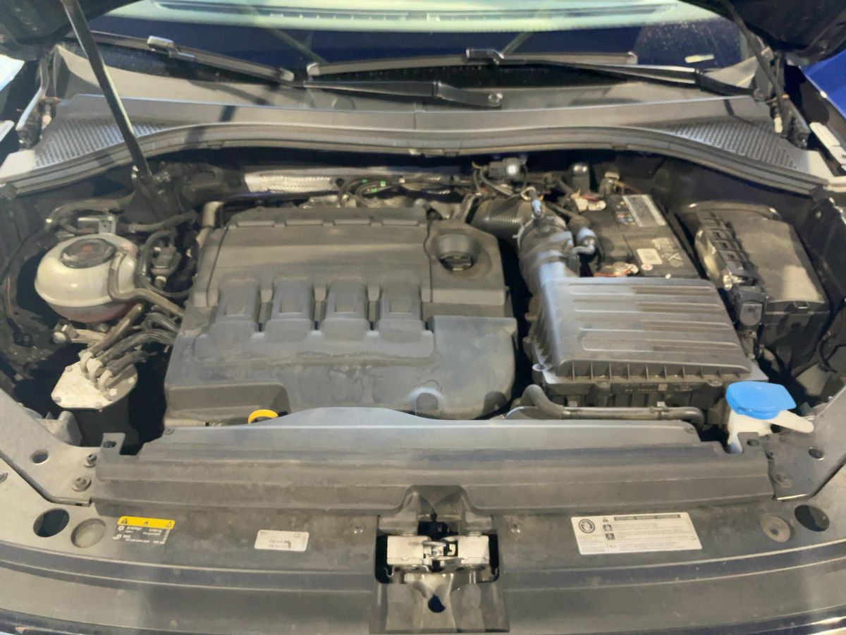Volkswagen Tiguan 2020 — photo 22