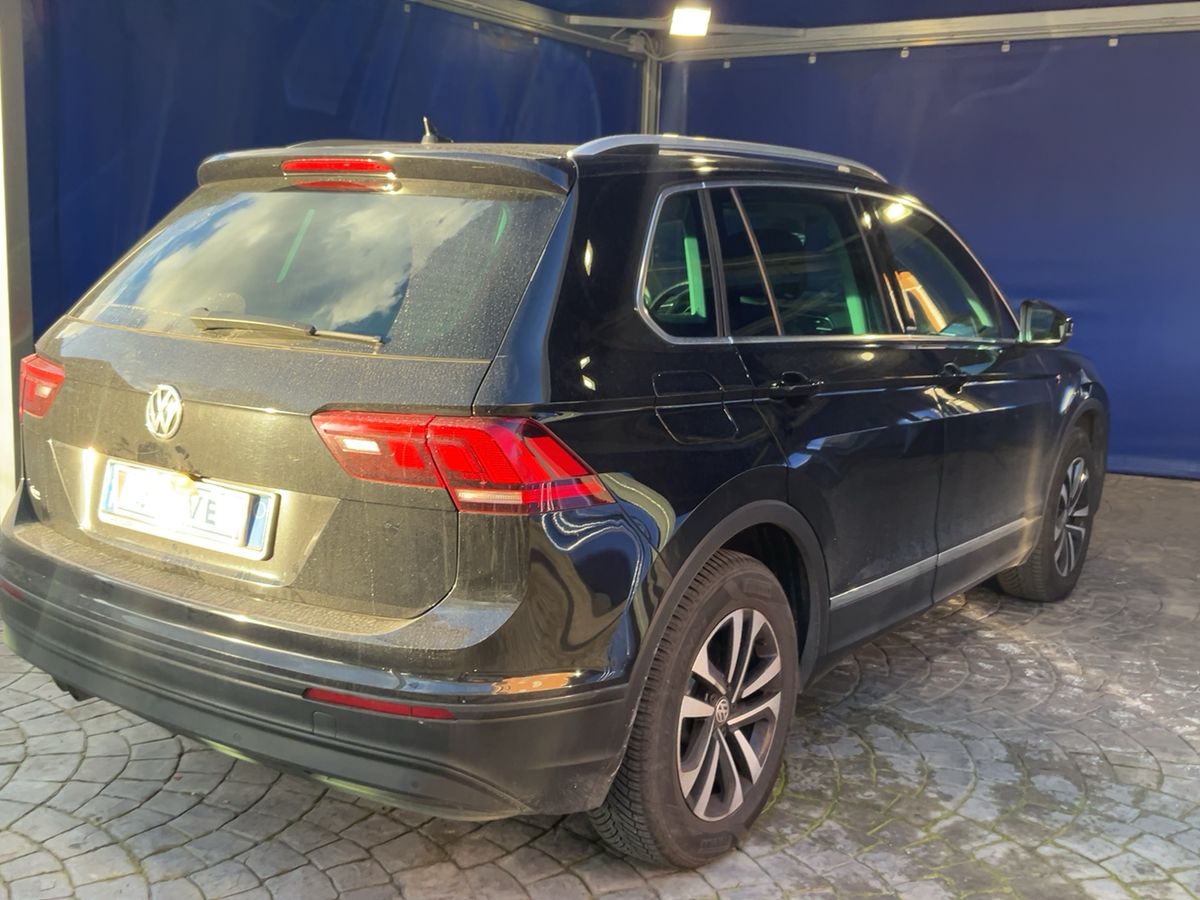 Volkswagen Tiguan 2020 — photo 9