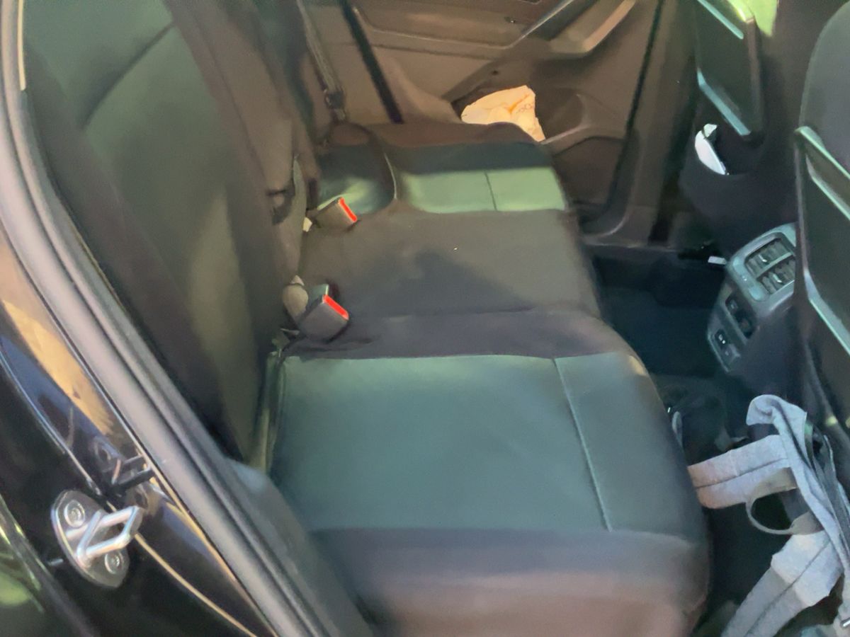 Volkswagen Tiguan 2020 — photo 20