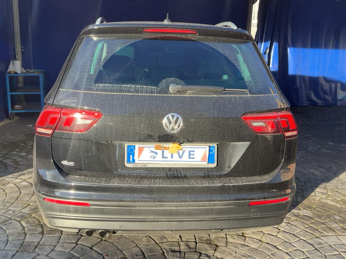Volkswagen Tiguan 2020 — photo 8