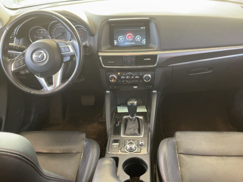 Mazda CX-5 2.2 Turbodiesel Luxury 4WD — zdjęcie 12