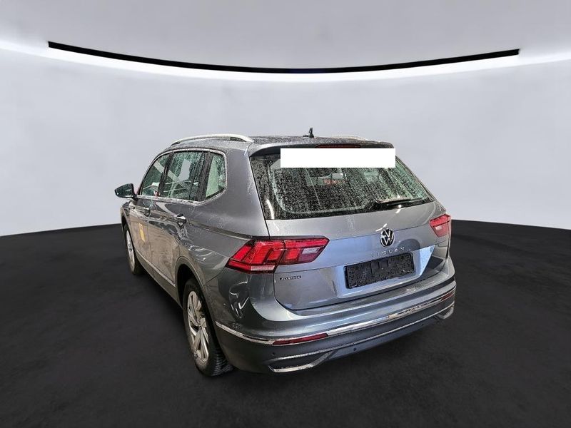Volkswagen Tiguan Allspace 1.5 TSI ACT Life — zdjęcie 3