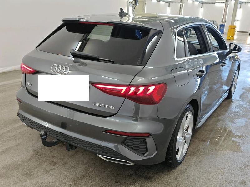 Audi A3 Sportback 35 TFSI Mild-Hybrid S line — zdjęcie 3