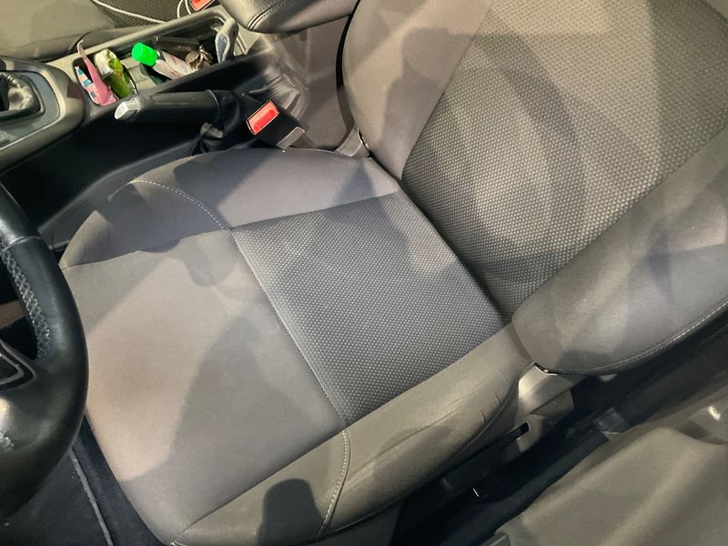 Ford Focus 1.0 EcoBoost Business 2017 – снимка 28