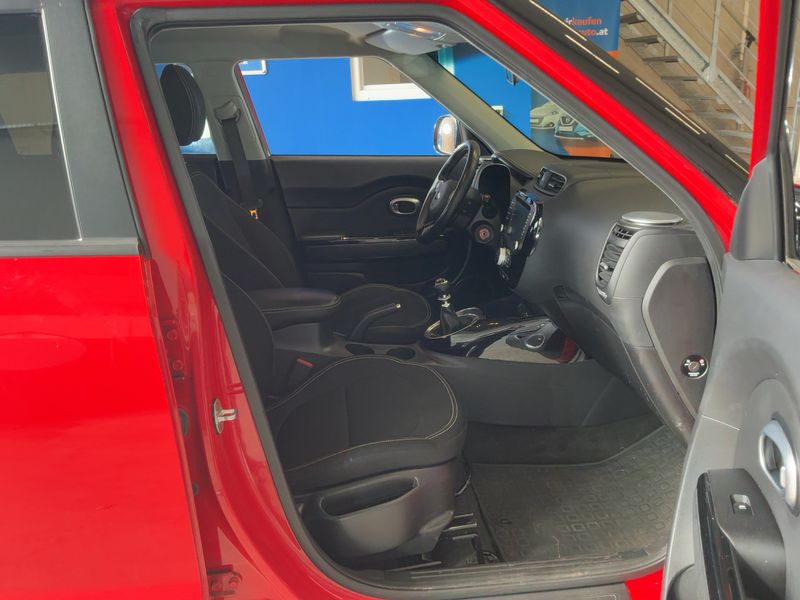 Kia Soul 1.6 CRDi 20 Jahre Edition — zdjęcie 11