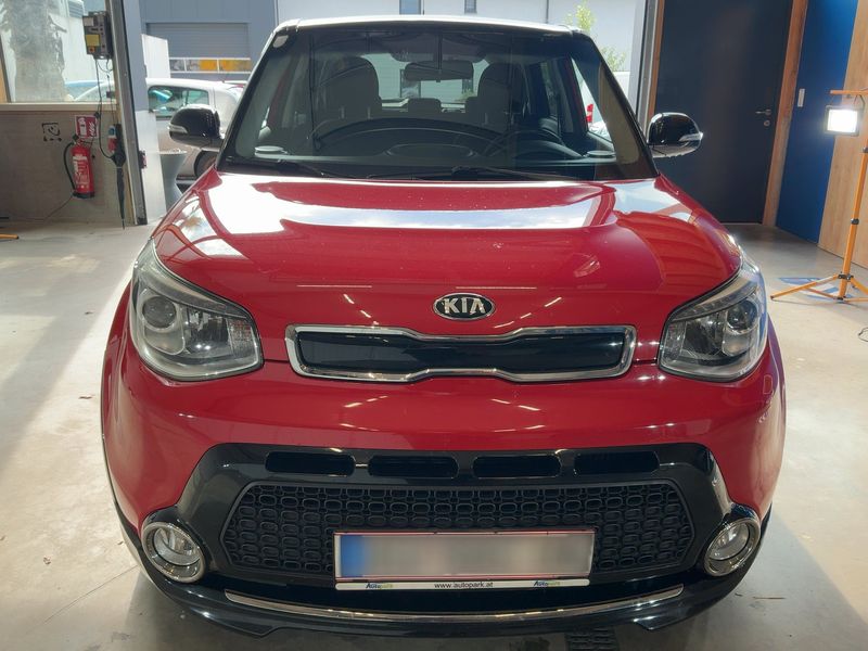 Kia Soul 1.6 CRDi 20 Jahre Edition — zdjęcie 9