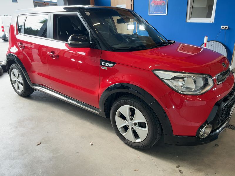 Kia Soul 1.6 CRDi 20 Jahre Edition — zdjęcie 8