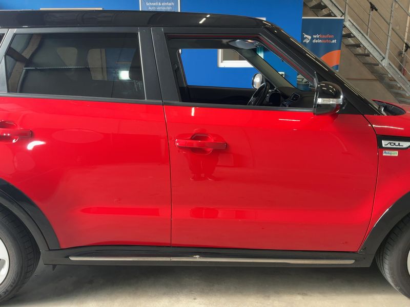 Kia Soul 1.6 CRDi 20 Jahre Edition — zdjęcie 7
