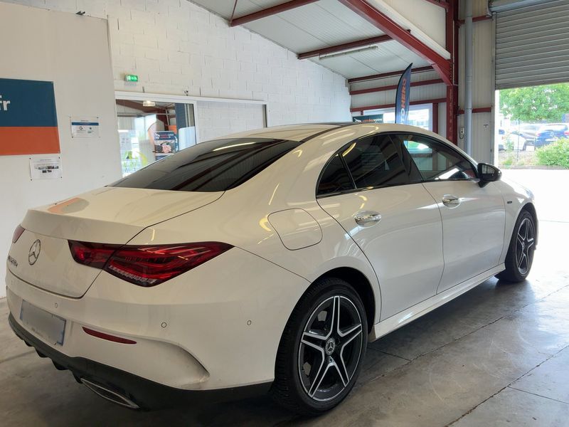 Mercedes-Benz CLA-Klasse CLA 250e AMG Line — zdjęcie 6