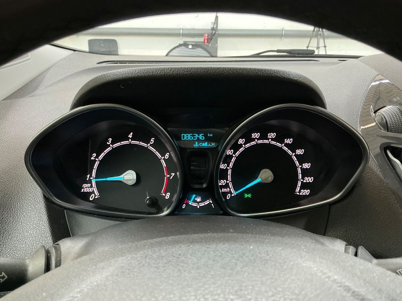 Ford Tourneo 1.0 EcoBoost Titanium — zdjęcie 14