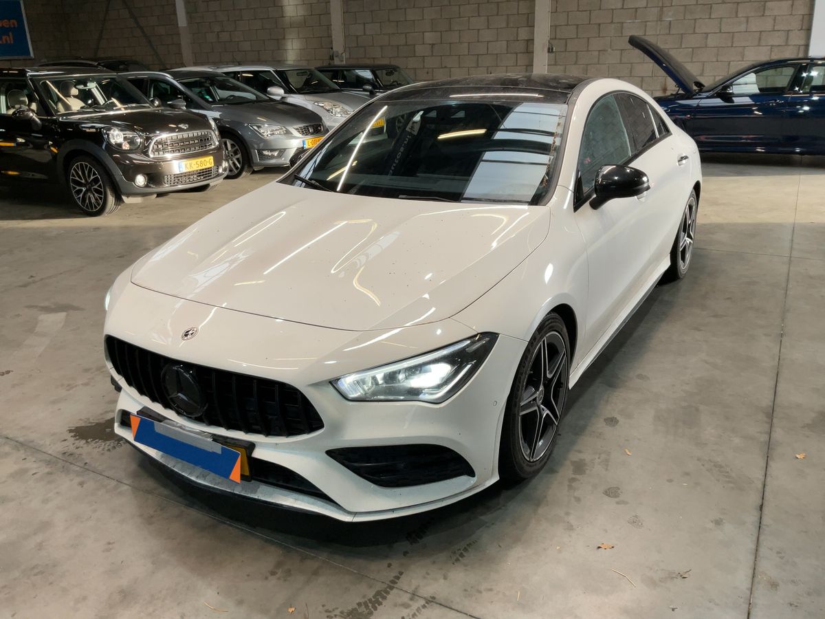Mercedes-Benz CLA-Klasse CLA 180 AMG Line