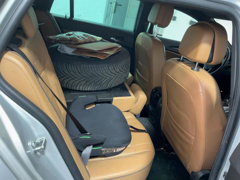 Opel Insignia Country Tourer 2.0 SIDI Turbo Basis 4x4 — zdjęcie 14