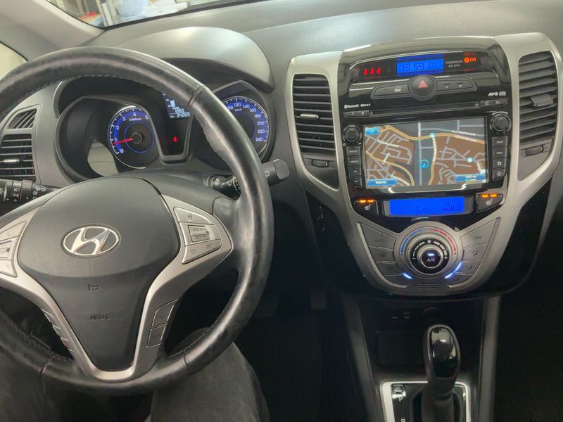 Hyundai ix20 1.6 Passion — zdjęcie 12