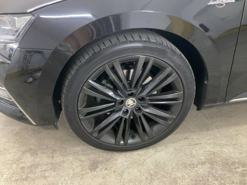 Skoda Superb 2.0 TDI L&K 4x4 2022 – снимка 3