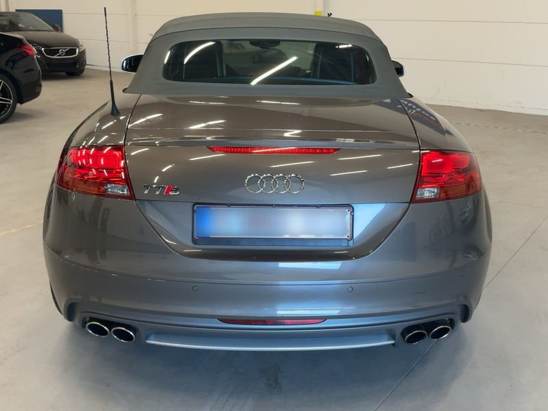 Audi TTS 2.0 TFSI quattro Roadster — zdjęcie 5