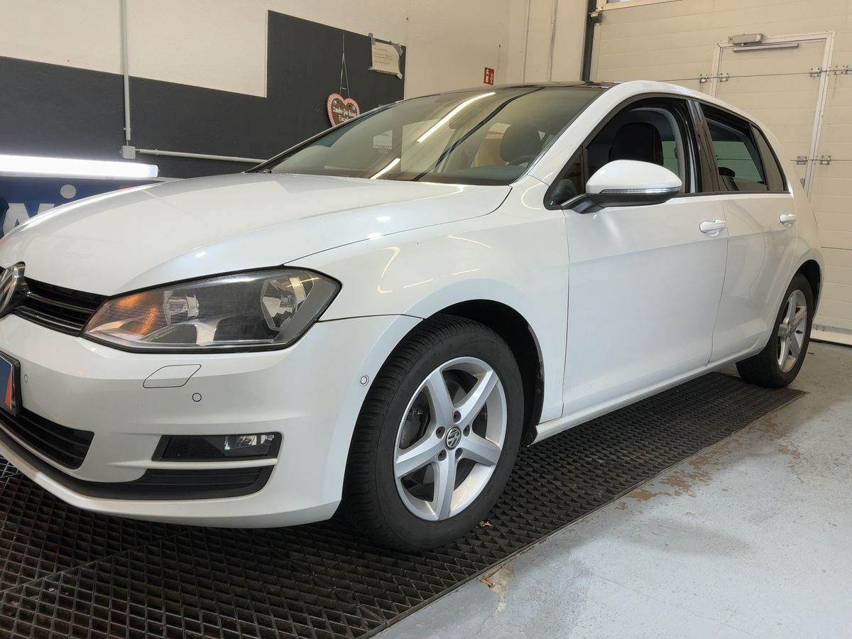 Volkswagen Golf VII 1.4 TSI Cup BlueMotion Tech