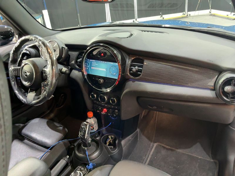 MINI Cabrio Cooper Classic Trim — zdjęcie 12