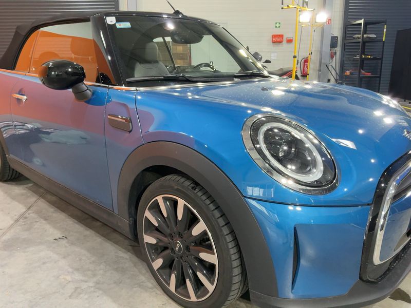 MINI Cabrio Cooper Classic Trim — zdjęcie 8