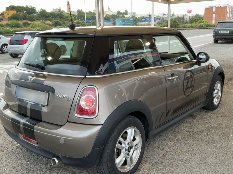 MINI One D — zdjęcie 6