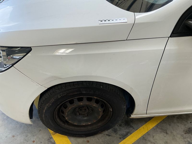 Peugeot 308 1.6 Blue-HDi Premium 2016 – снимка 26