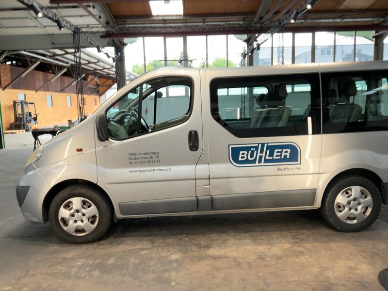 Opel Vivaro 2.0 CDTI Kombi L1H1 2,7t — zdjęcie 4
