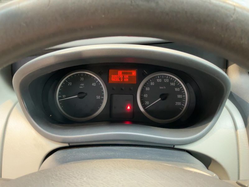 Opel Vivaro 2.0 CDTI Kombi L1H1 2,7t — zdjęcie 13