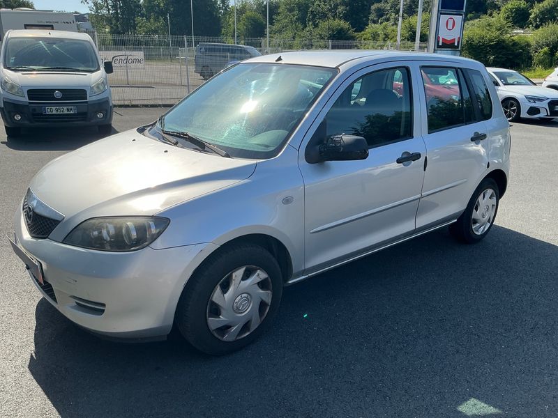 Mazda 2