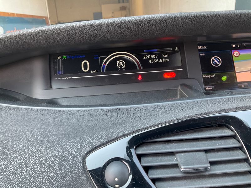 Renault Grand Scenic 1.5 dCi Energy Bose — zdjęcie 4