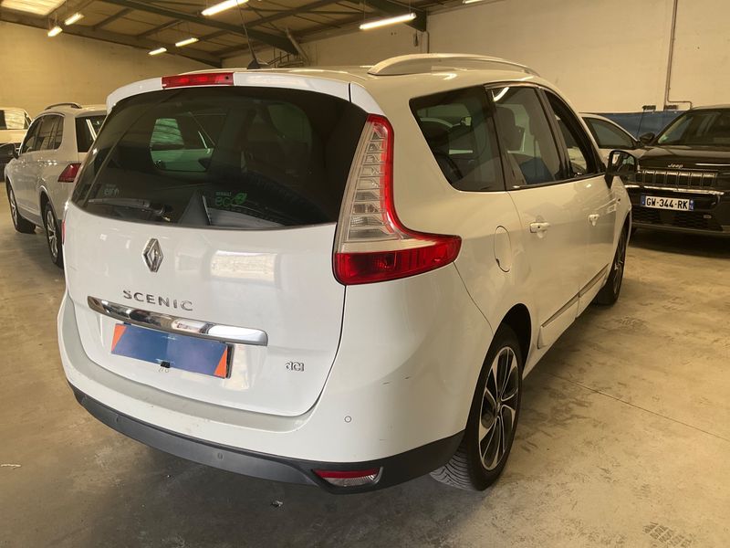 Renault Grand Scenic 1.5 dCi Energy Bose — zdjęcie 2