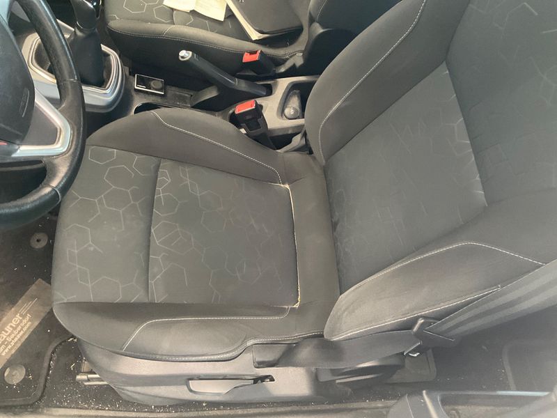 Ford B-Max 1.4 Trend 2013 – снимка 42