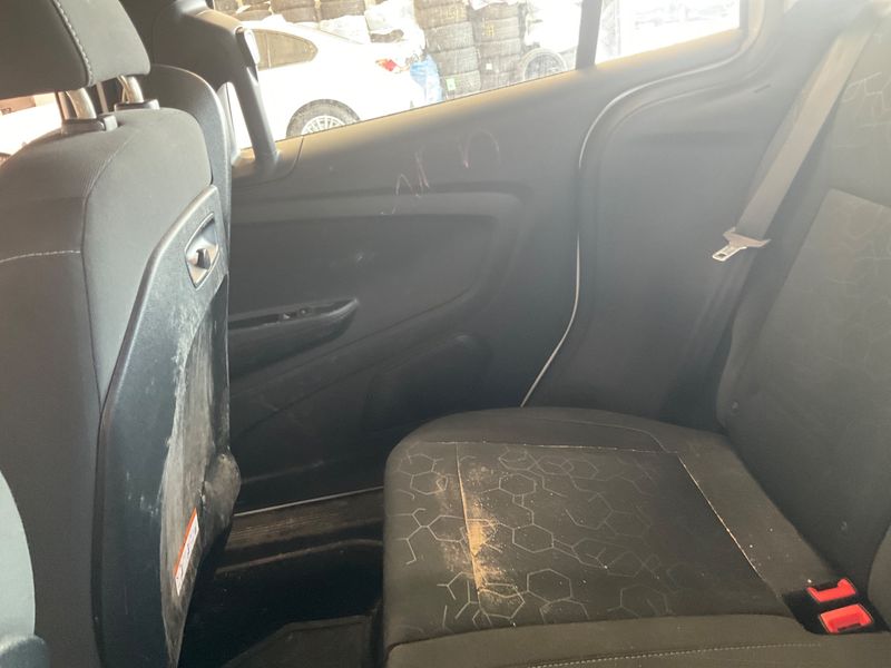 Ford B-Max 1.4 Trend 2013 – снимка 34
