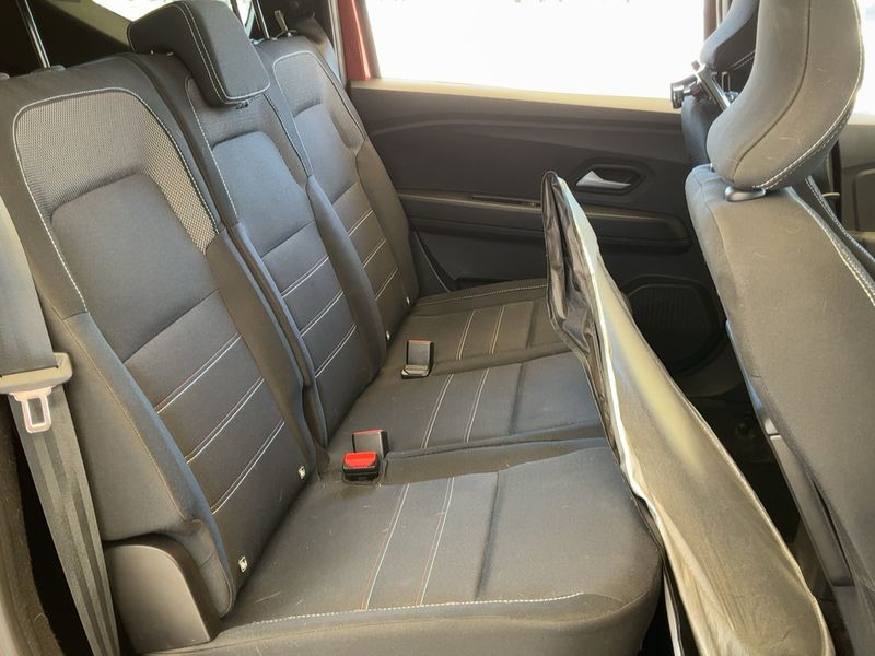 Dacia Jogger 1.0 TCe LPG Extreme — zdjęcie 14