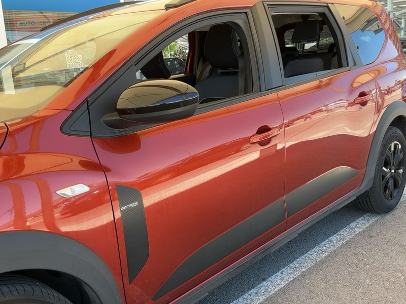 Dacia Jogger 1.0 TCe LPG Extreme — zdjęcie 4
