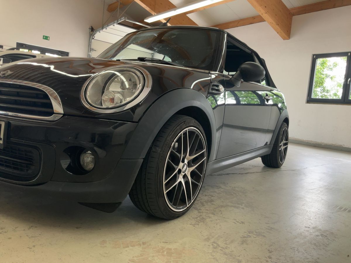 MINI Cabrio One