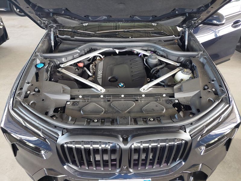 BMW X7 xDrive 40d Mild-Hybrid M Sport — zdjęcie 8