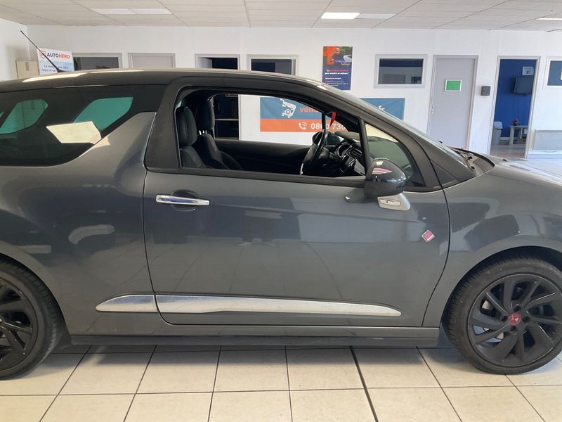 DS Automobiles DS3 1.6 THP Performance Line — zdjęcie 7