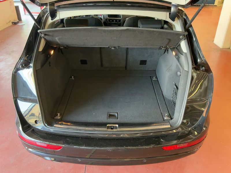 Audi Q5 2.0 TDI quattro 2013 – снимка 15