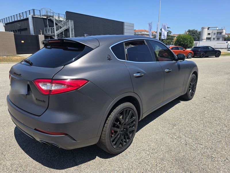 Maserati Levante 3.0 V6 TwinTurbo S Q4 — zdjęcie 5