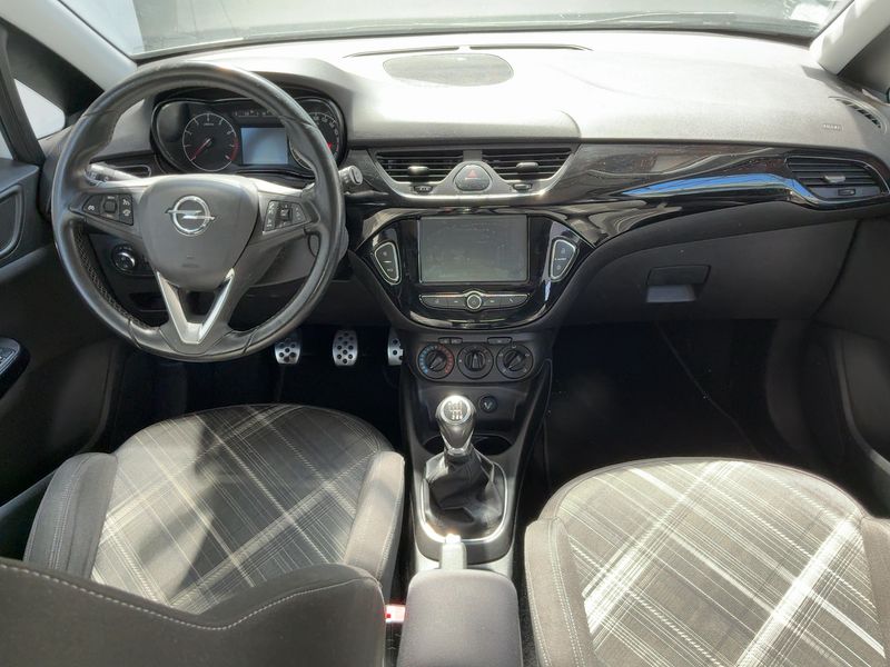 Opel Corsa 1.4 Turbo Color Edition ecoFlex 2016 – снимка 17