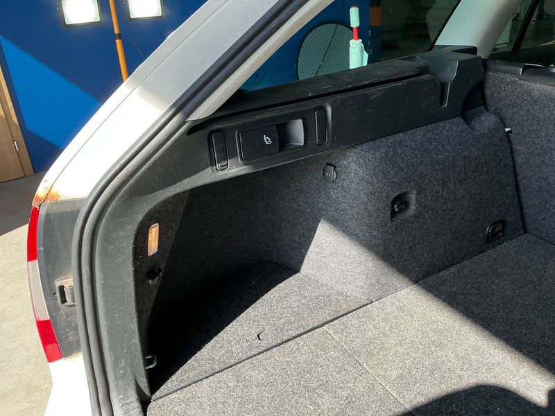 Skoda Octavia 2.0 TDI Scout 4x4 2015 – снимка 40