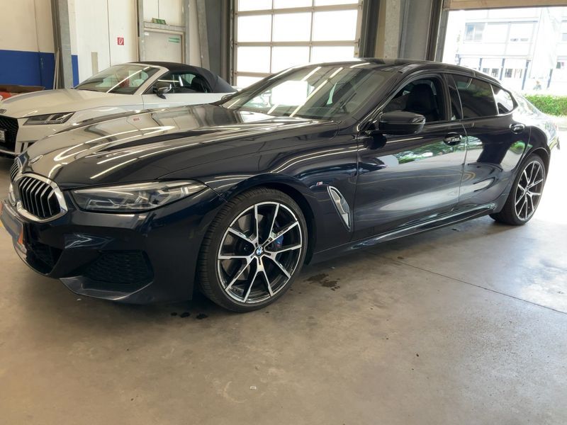 BMW 8er