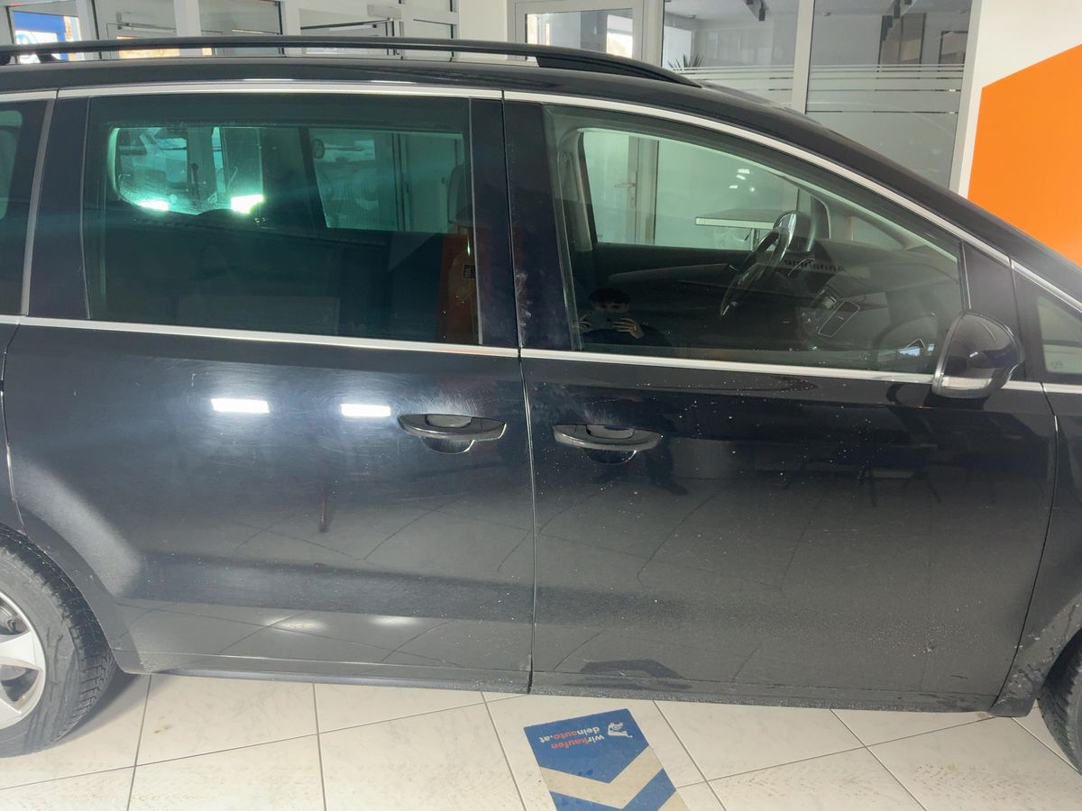 Volkswagen Sharan 2015 — photo 11